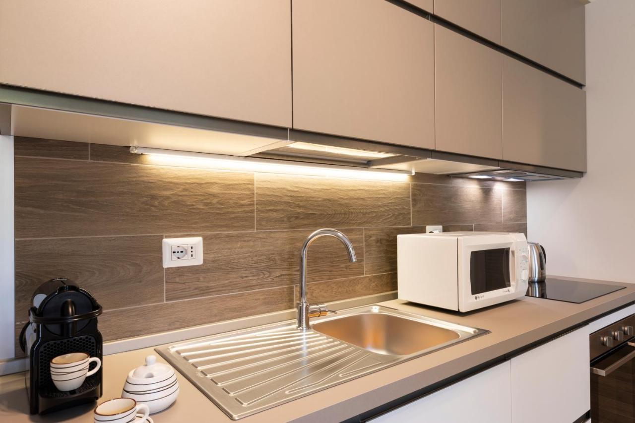 West Milan - Modern And Comfortable Apartment Luaran gambar